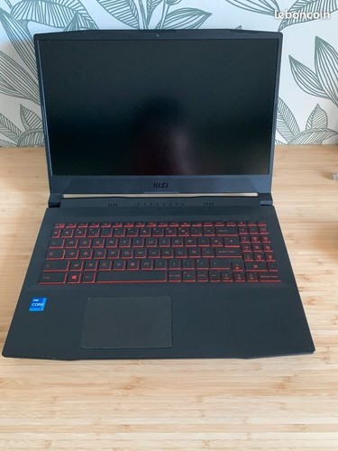 Portable gamer - /,